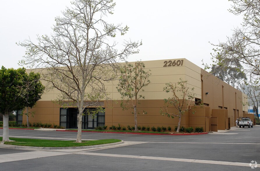 More Photos Of 22601 La Palma Ave, Yorba Linda Research And Development For Lease