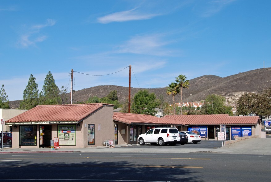 Primary Photo Of 2751 E Thousand Oaks Blvd, Thousand Oaks Storefront Retail Office For Sale