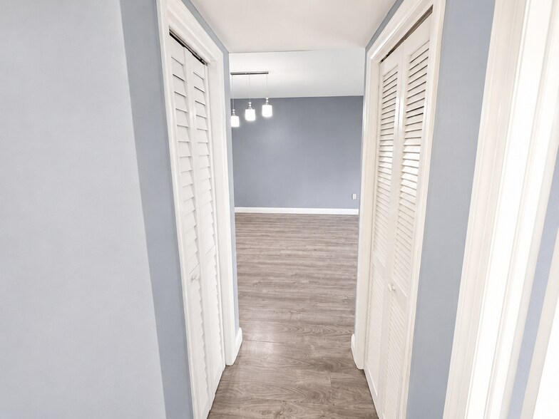 More Photos Of 2400 NW 16th Street Rd, Miami Apartments For Sale