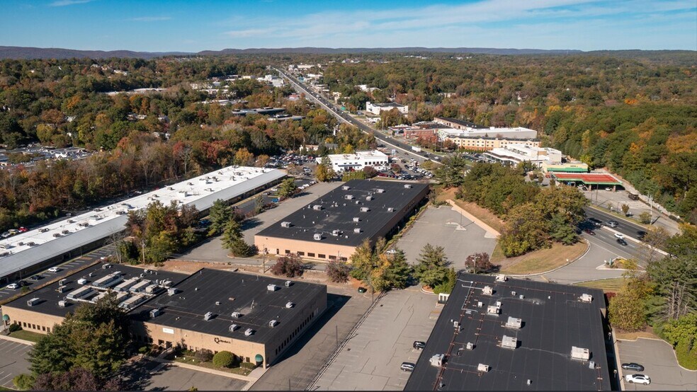 Primary Photo Of 59 Route 17 S, Allendale Flex For Lease