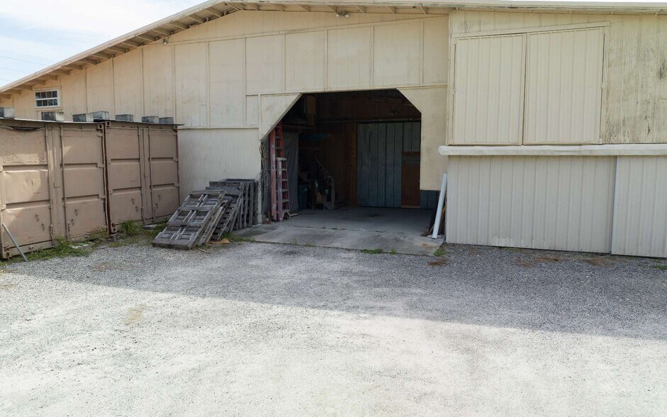 More Photos Of 11973 SE County Road 132, Jasper Office Residential For Sale