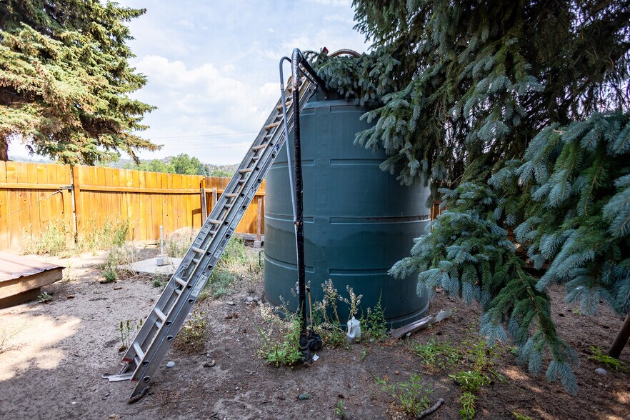 More Photos Of 27680 US Highway 160, South Fork Hotel For Sale