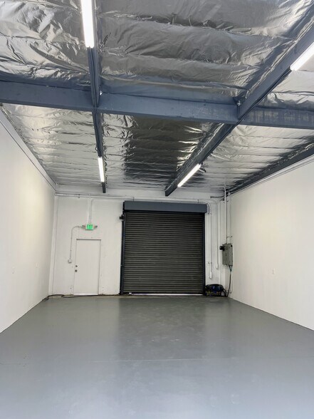 Primary Photo Of 12990 Branford St, Pacoima Warehouse For Lease
