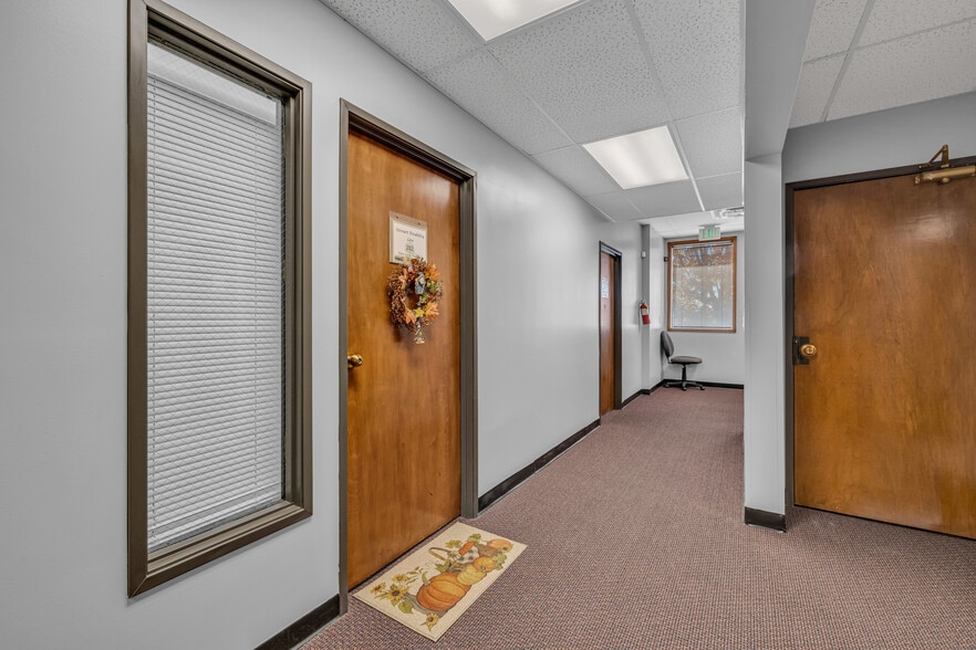 More Photos Of 13791 E Rice Pl, Aurora Office For Sale