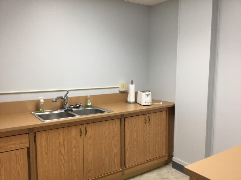 More Photos Of 80 N Main St, Wellsville General Retail For Lease