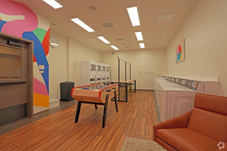 More Photos Of 101 Broadway, Denver Apartments For Lease