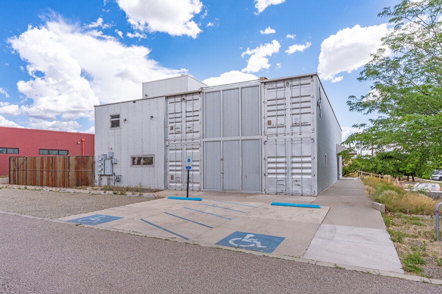 More Photos Of 1226 Flagman Way, Santa Fe Office For Sale
