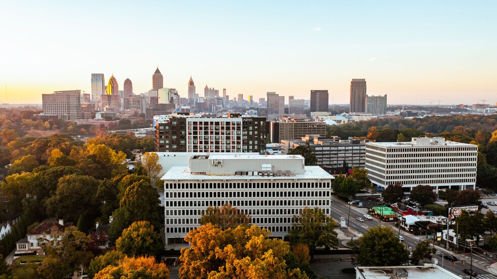 More Photos Of 1819 Peachtree Rd, Atlanta Medical For Lease