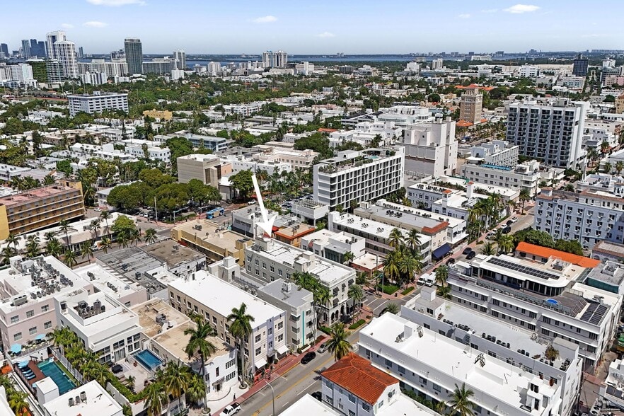 More Photos Of 860 Collins Ave, Miami Beach Hotel For Sale