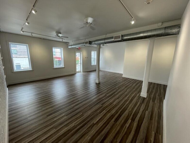 More Photos Of 1317-1319 Willow Ave, Hoboken Storefront Retail Residential For Lease