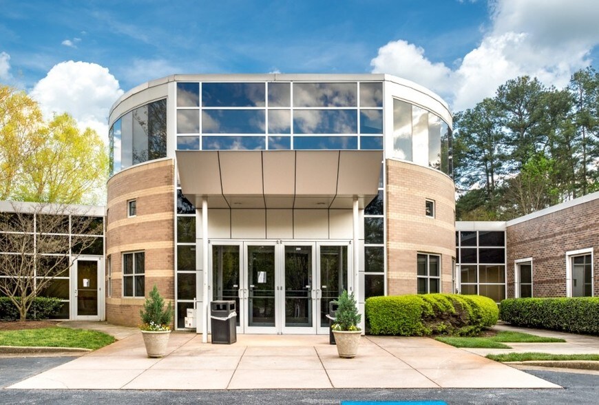 More Photos Of 1720 Phoenix Blvd, College Park Medical For Lease