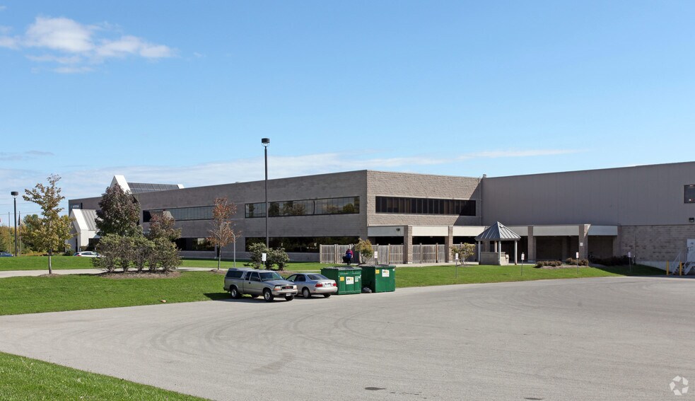 More Photos Of 1555 Wentworth St, Whitby Light Distribution For Lease