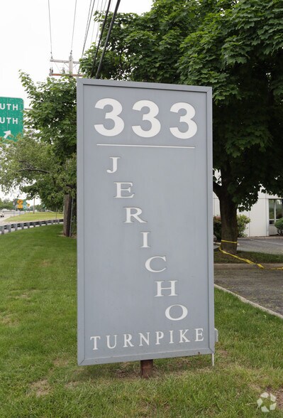 More Photos Of 333 Jericho Tpke, Jericho Office For Lease