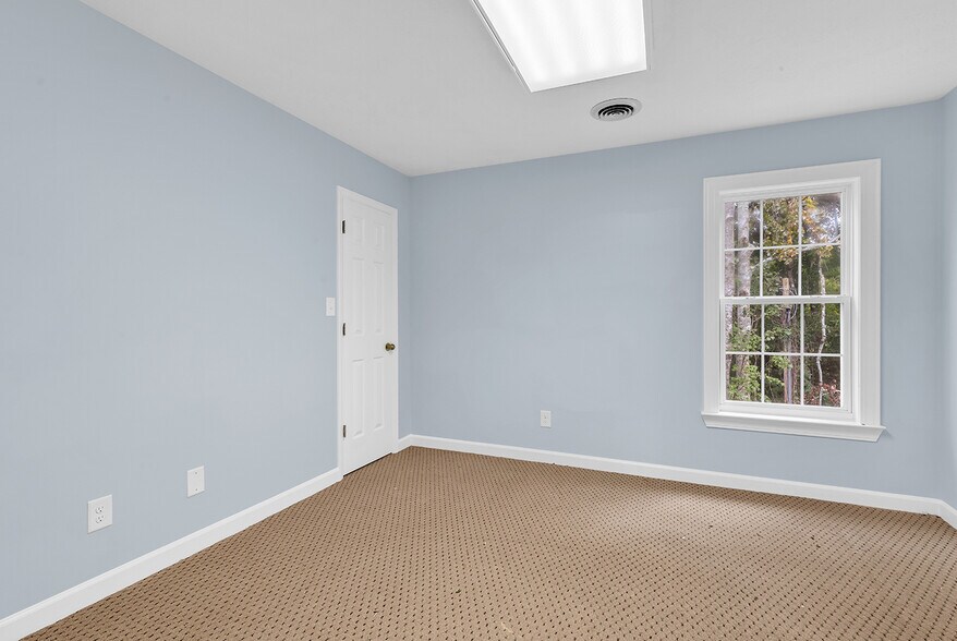 More Photos Of 9300 Highway 17 Byp, Murrells Inlet Office For Sale
