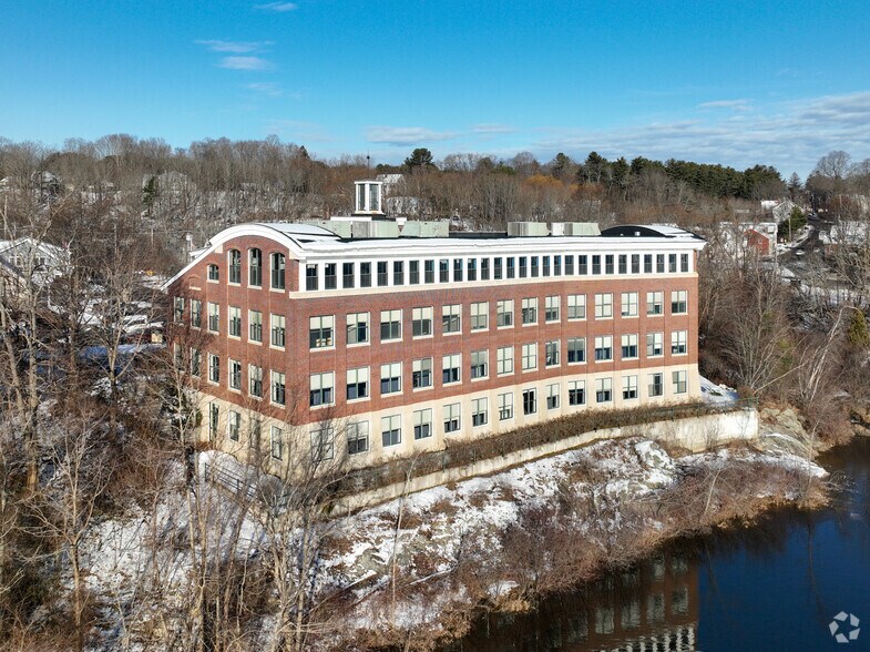 Primary Photo Of 11 Bowdoin Mill Is, Topsham Office For Lease