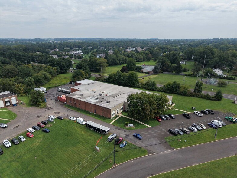More Photos Of 1001 Pulinski Rd, Warminster Township Warehouse For Lease