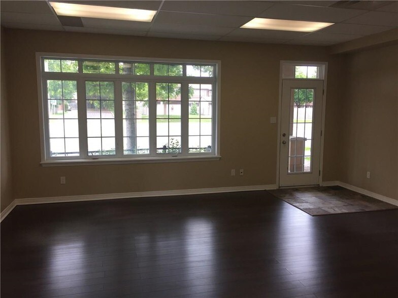 More Photos Of 2120 Montreal Rd, Ottawa Storefront Retail Residential For Sale