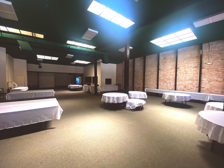 More Photos Of 231 Main St, Salinas Restaurant For Sale