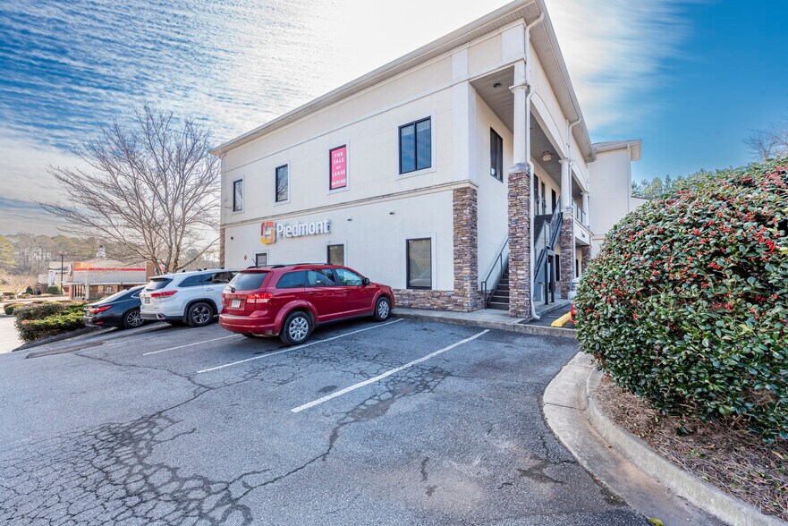 More Photos Of 12 Sammy McGhee Blvd, Jasper Medical For Sale