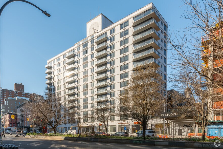 More Photos Of 250 E Houston St, New York Multifamily For Sale