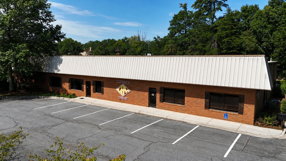 More Photos Of 1499 Old Highway 41, Marietta Warehouse For Lease