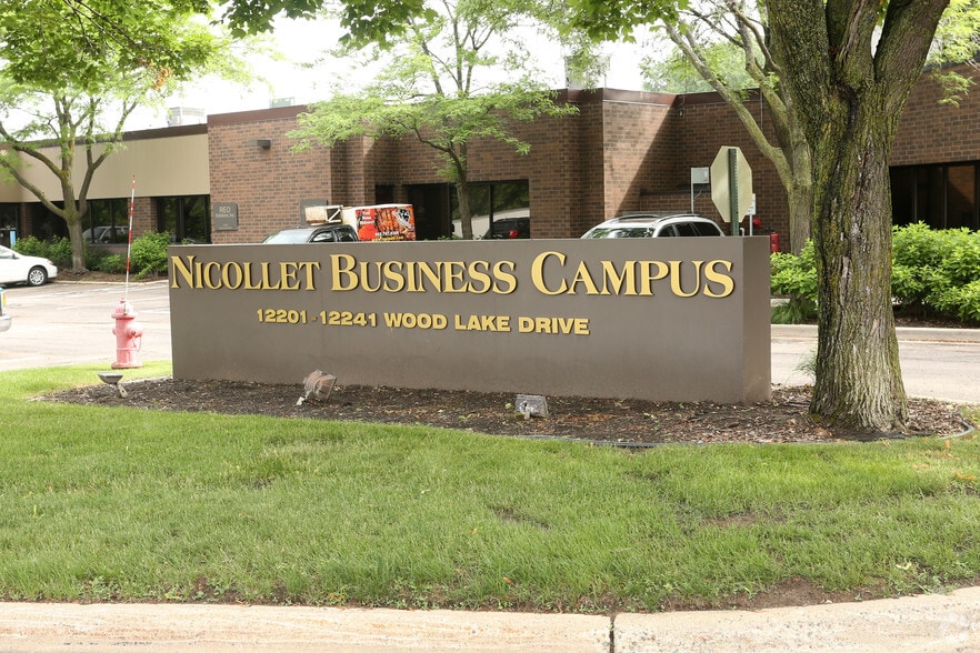 More Photos Of 12201-12241 Wood Lake Dr, Burnsville Light Manufacturing For Lease