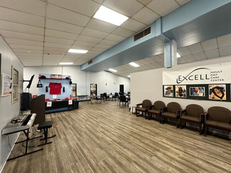 More Photos Of 504 Martin Luther King Jr Dr, Greensboro Daycare Center For Sale