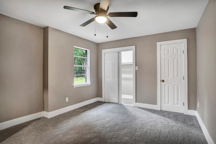More Photos Of 601 Spring St, Round Rock Office Residential For Lease
