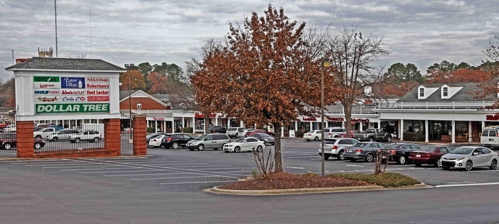 More Photos Of 2620-2738 Bragg Blvd, Fayetteville Unknown For Lease