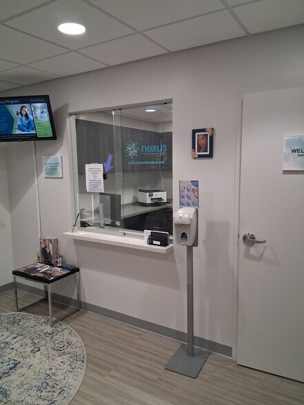 More Photos Of 3299 Woodburn Rd, Annandale Medical For Lease
