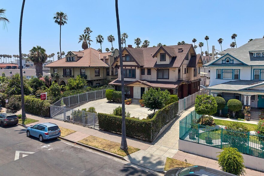 More Photos Of 1041 Elden Ave, Los Angeles Apartments For Sale