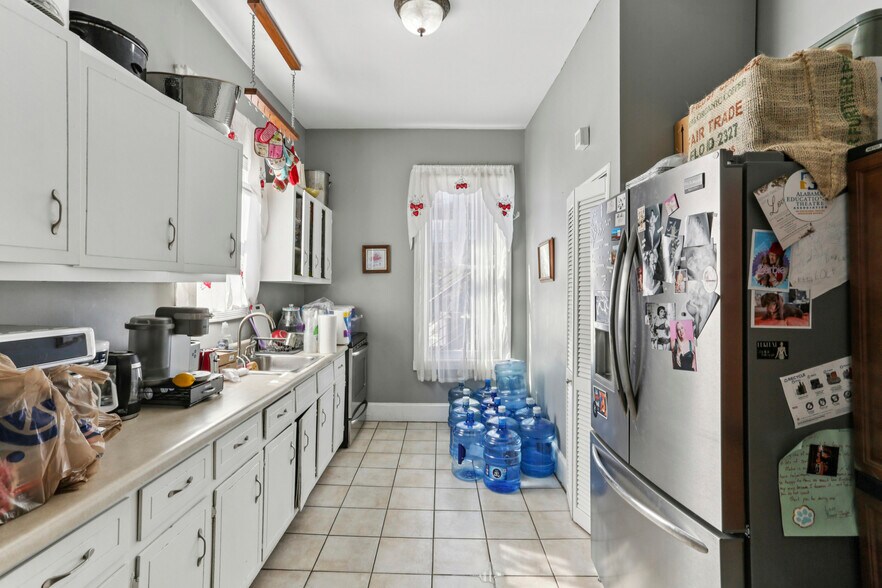 More Photos Of 1259 Metropolitan Ave SE, Atlanta Office For Sale