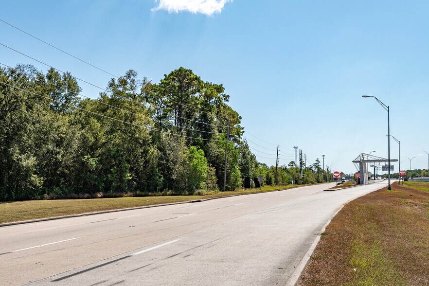 0 E Sam Houston Pkwy N, Houston, TX 77044 Land For Sale