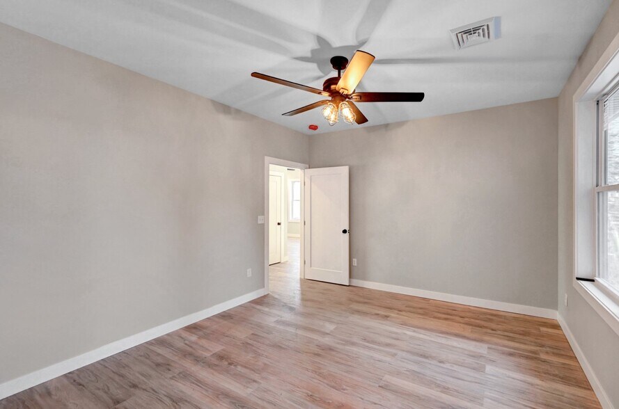 More Photos Of 119 Prospect Ave, Scranton Multifamily For Sale