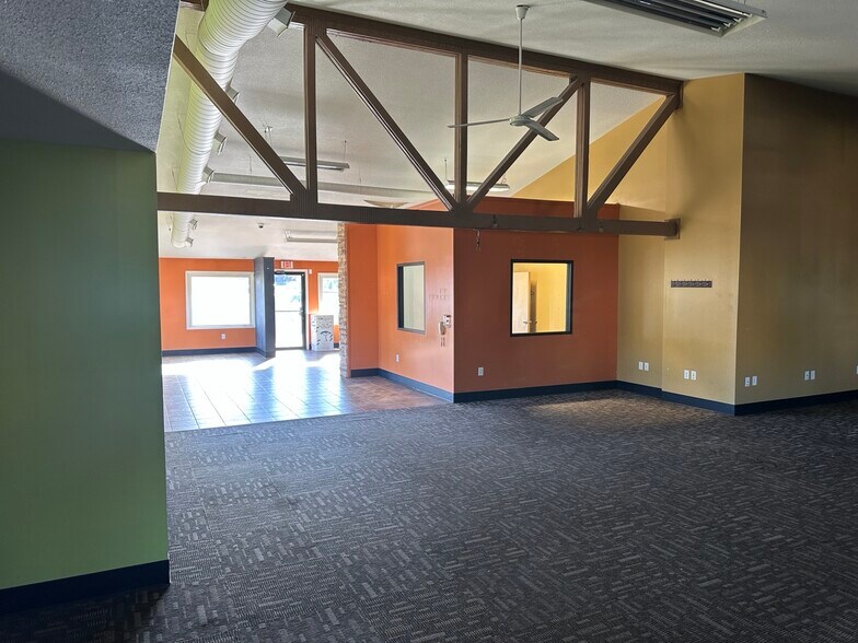 More Photos Of 2010 S 11th St, Niles Storefront For Lease