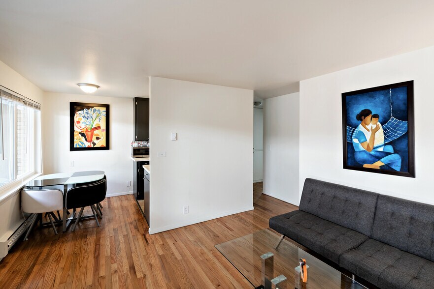More Photos Of 512 5th Ave W, Seattle Apartments For Sale