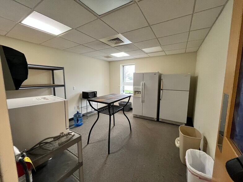 More Photos Of 400 Riverside St, Portland Medical For Lease