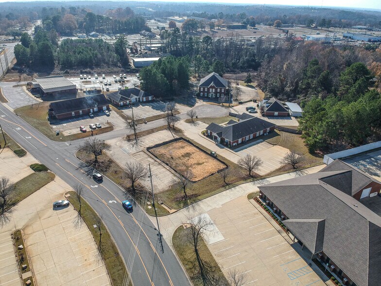 More Photos Of 3816 Palisades Dr, Tuscaloosa Land For Lease