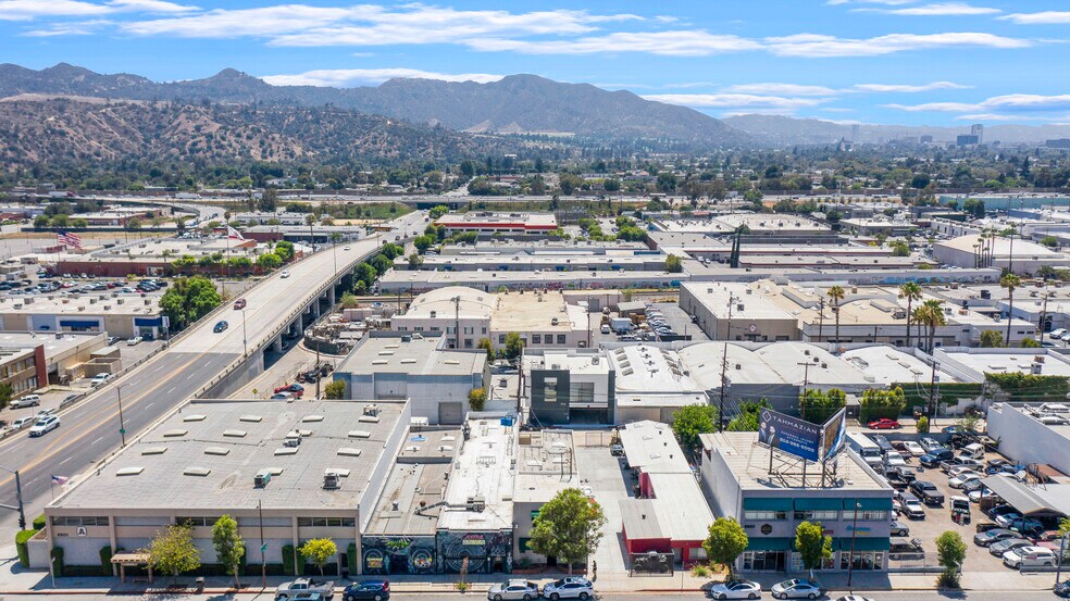 More Photos Of 6617 San Fernando Rd, Glendale Warehouse For Sale