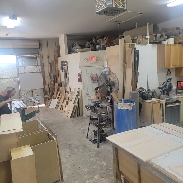 More Photos Of 15 Hargrove Ln, Palm Coast Manufacturing For Sale