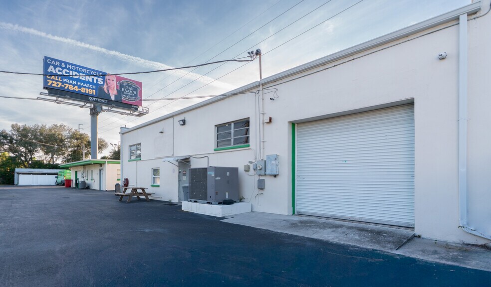More Photos Of 1569 S Missouri Ave, Clearwater Unknown For Lease