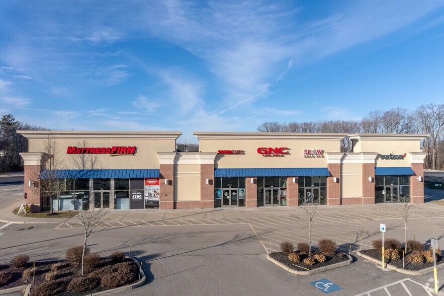 More Photos Of Eddie Dowling Hwy, North Smithfield Unknown For Lease