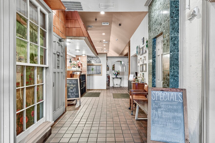 More Photos Of 1915 A1A S, Saint Augustine Restaurant For Lease