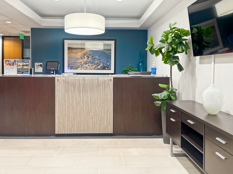 More Photos Of 2033 Gateway Pl, San Jose Coworking Space