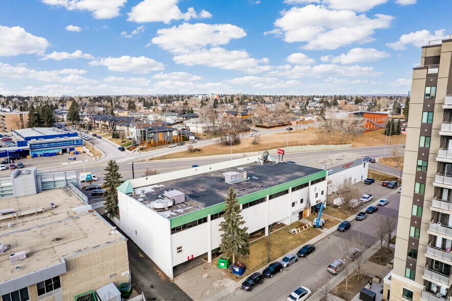 More Photos Of 5720 Macleod Trl SW, Calgary Storefront Retail Office For Lease