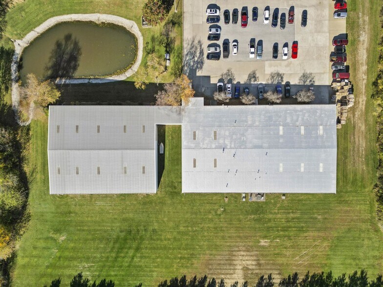 More Photos Of 311 E Corning Rd, Beecher Warehouse For Sale