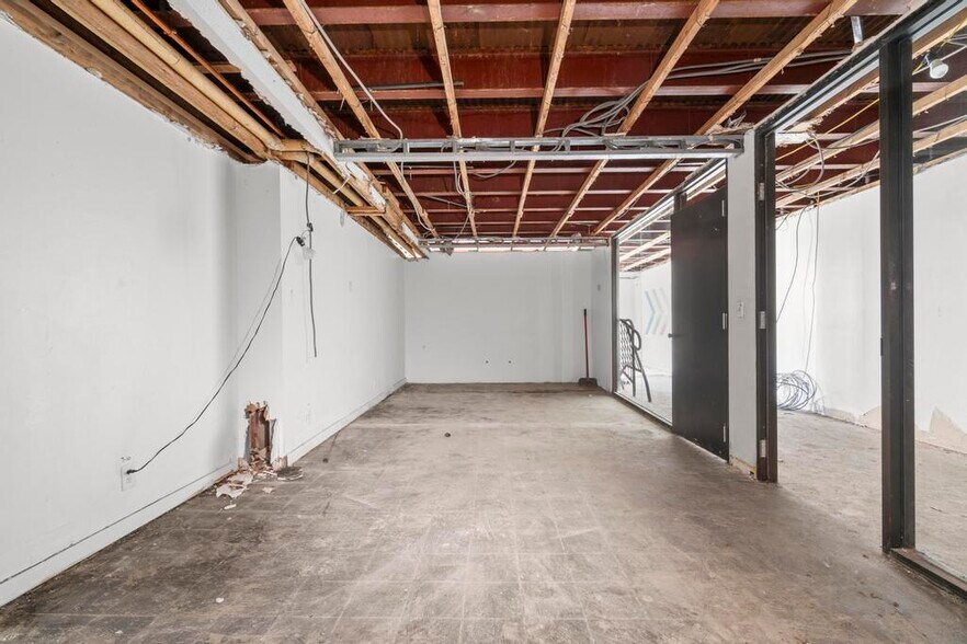 More Photos Of 621 Farmington Ave, Hartford Apartments For Sale