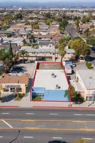 More Photos Of 3579 Gage Ave, Bell Medical For Sale