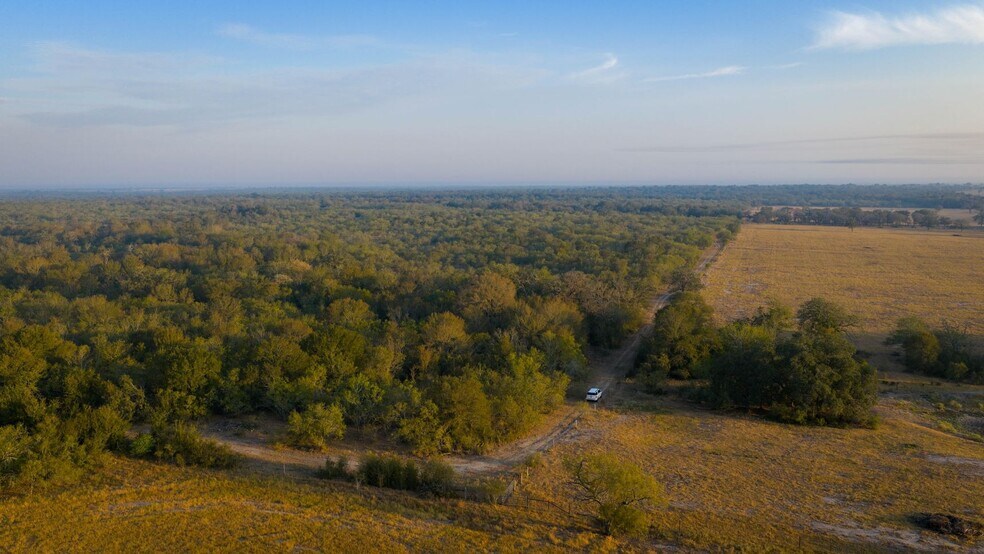 More Photos Of 879 County Road 421, Gonzales Land For Sale