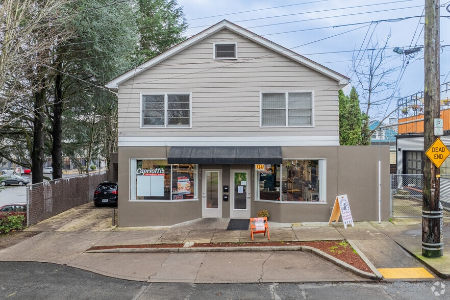 More Photos Of 2816 NE Halsey St, Portland Storefront Retail Residential For Sale